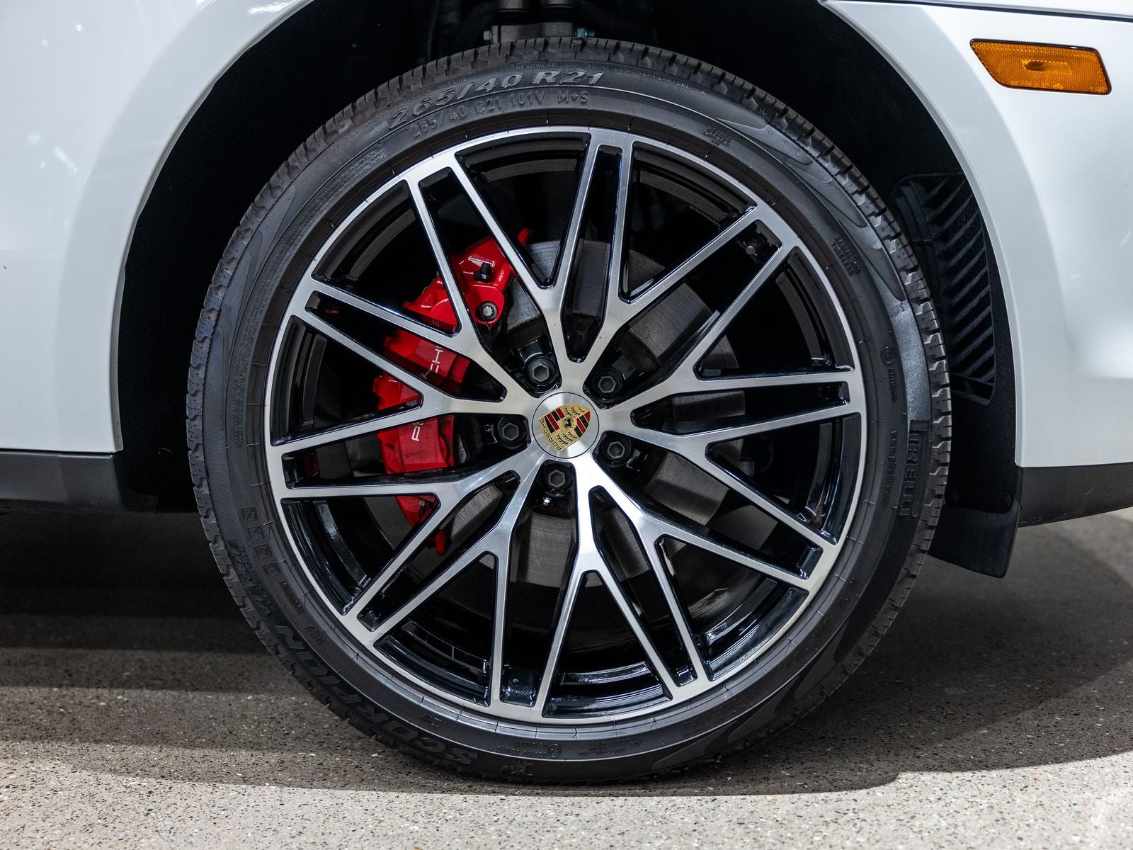 2025 Porsche Macan Macan S