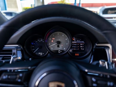 2025 Porsche Macan Macan S