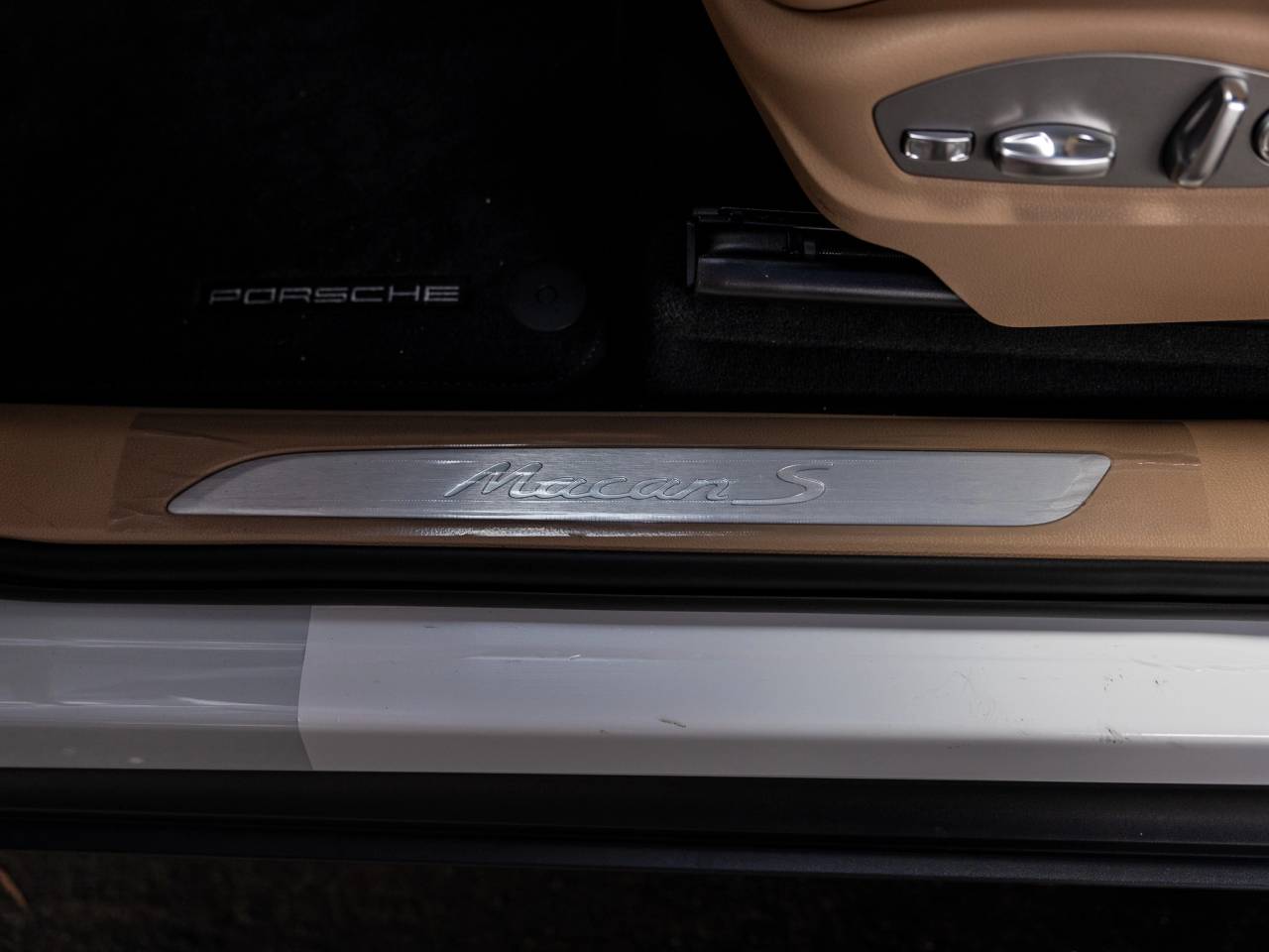 2026 Porsche Macan Macan S