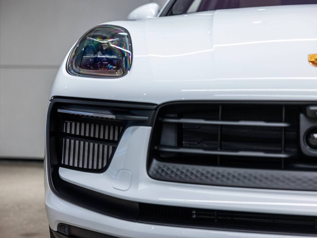 2026 Porsche Macan Macan S