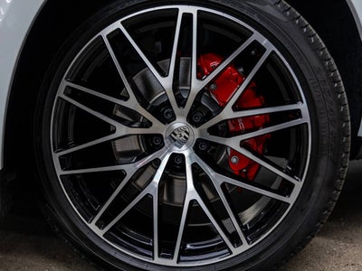 2026 Porsche Macan Macan S
