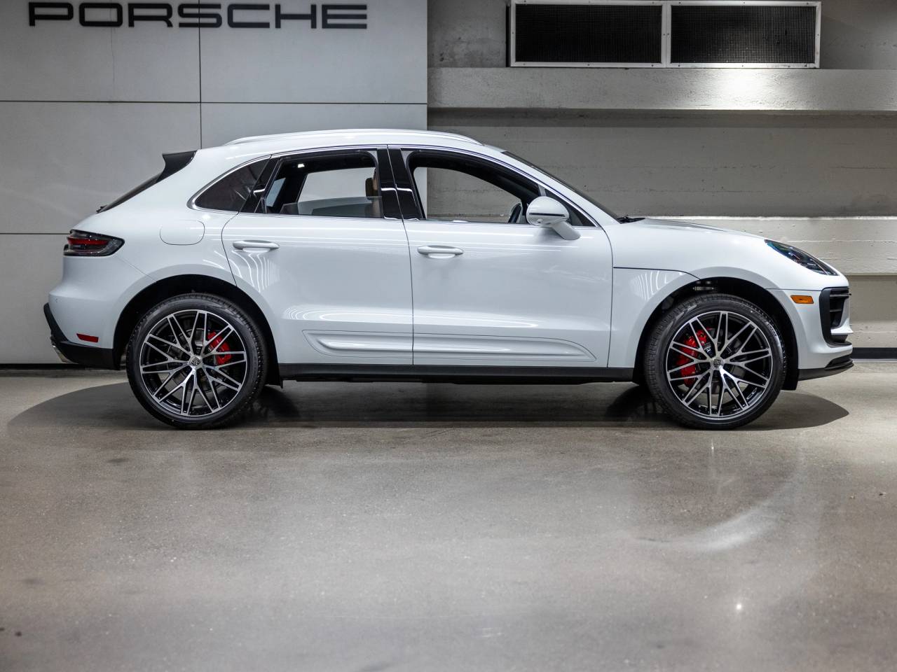 2026 Porsche Macan Macan S