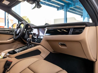 2026 Porsche Macan Macan S