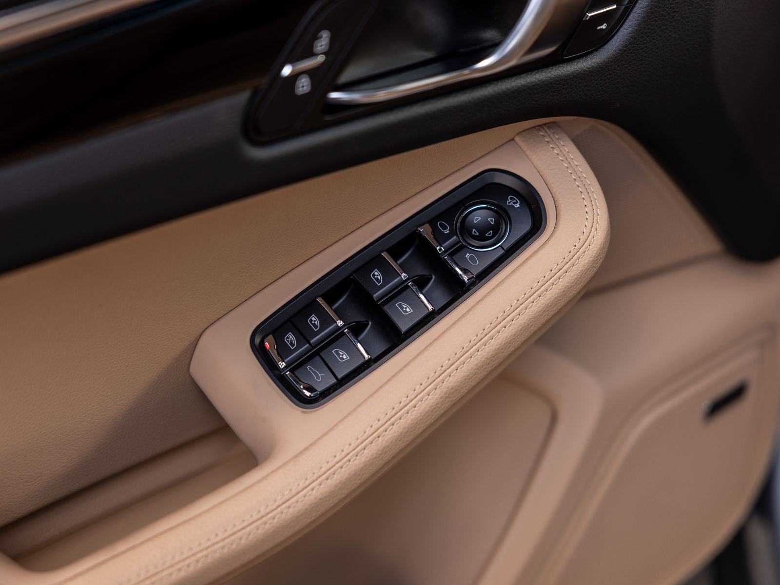 2026 Porsche Macan Macan S