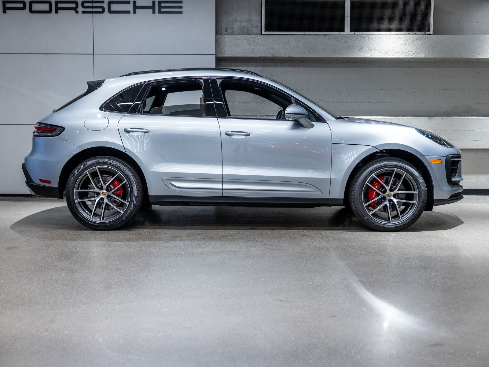2026 Porsche Macan Macan S