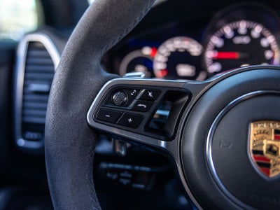 2023 Porsche Cayenne GTS