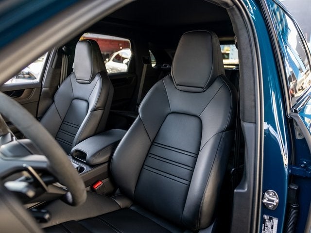 2026 Porsche Cayenne Cayenne GTS