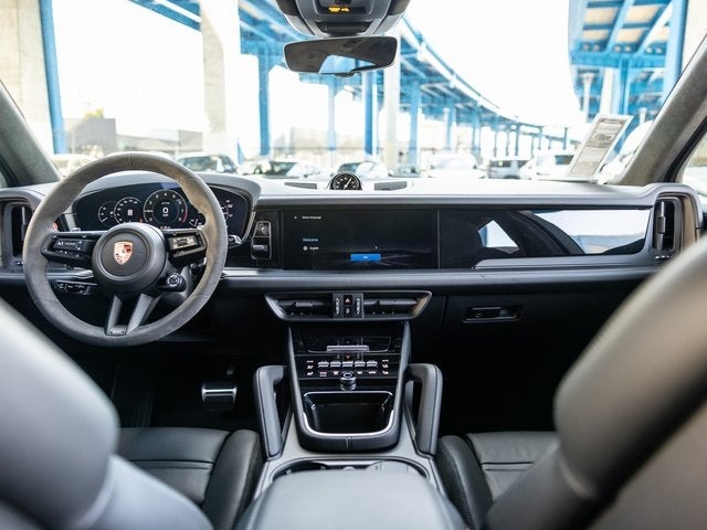 2026 Porsche Cayenne Cayenne GTS