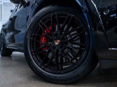 2026 Porsche Cayenne Cayenne GTS