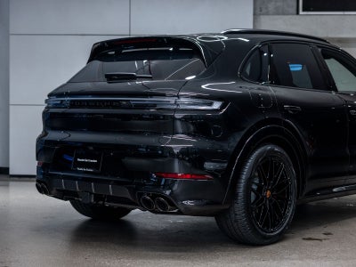 2026 Porsche Cayenne Cayenne GTS