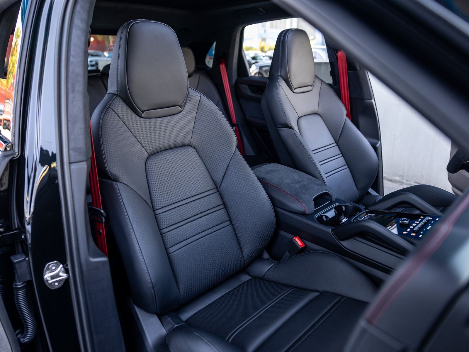 2026 Porsche Cayenne Cayenne GTS