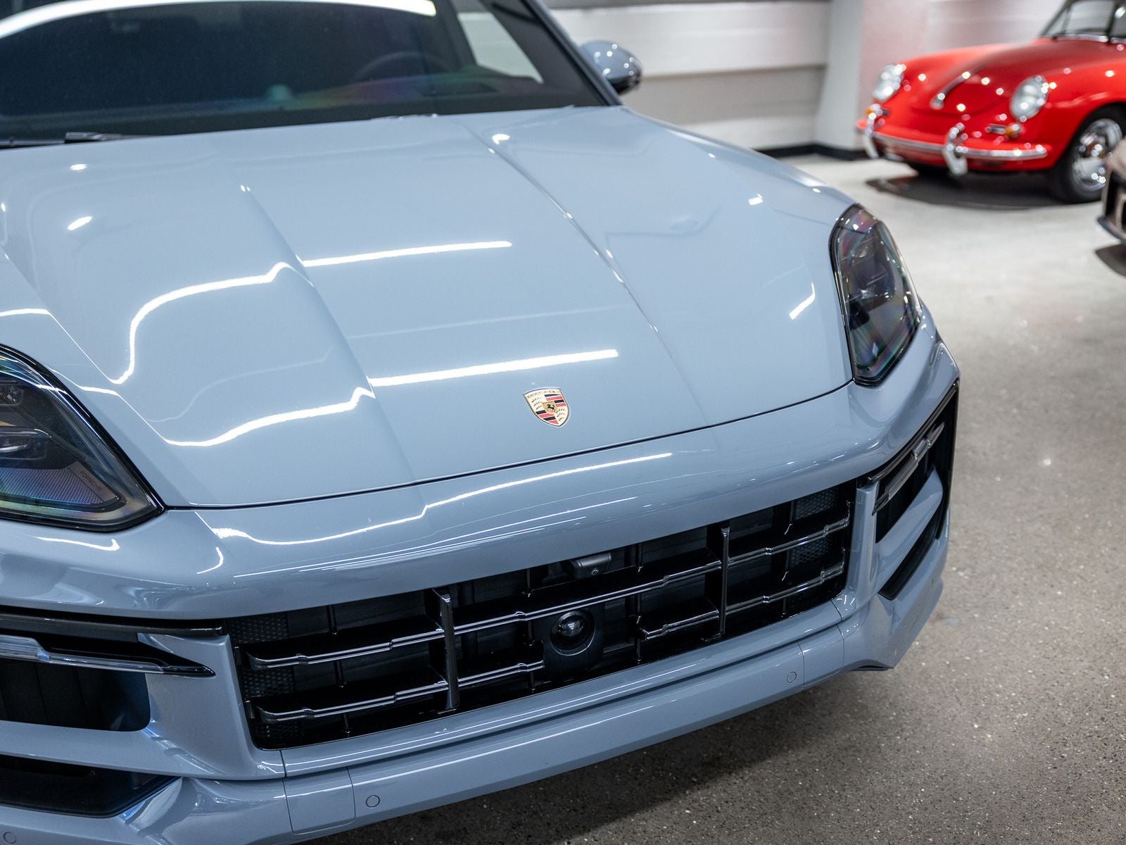 2025 Porsche Cayenne GTS