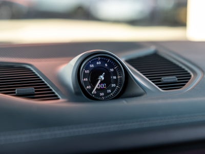 2025 Porsche Cayenne GTS