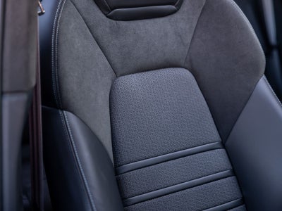 2025 Porsche Cayenne GTS