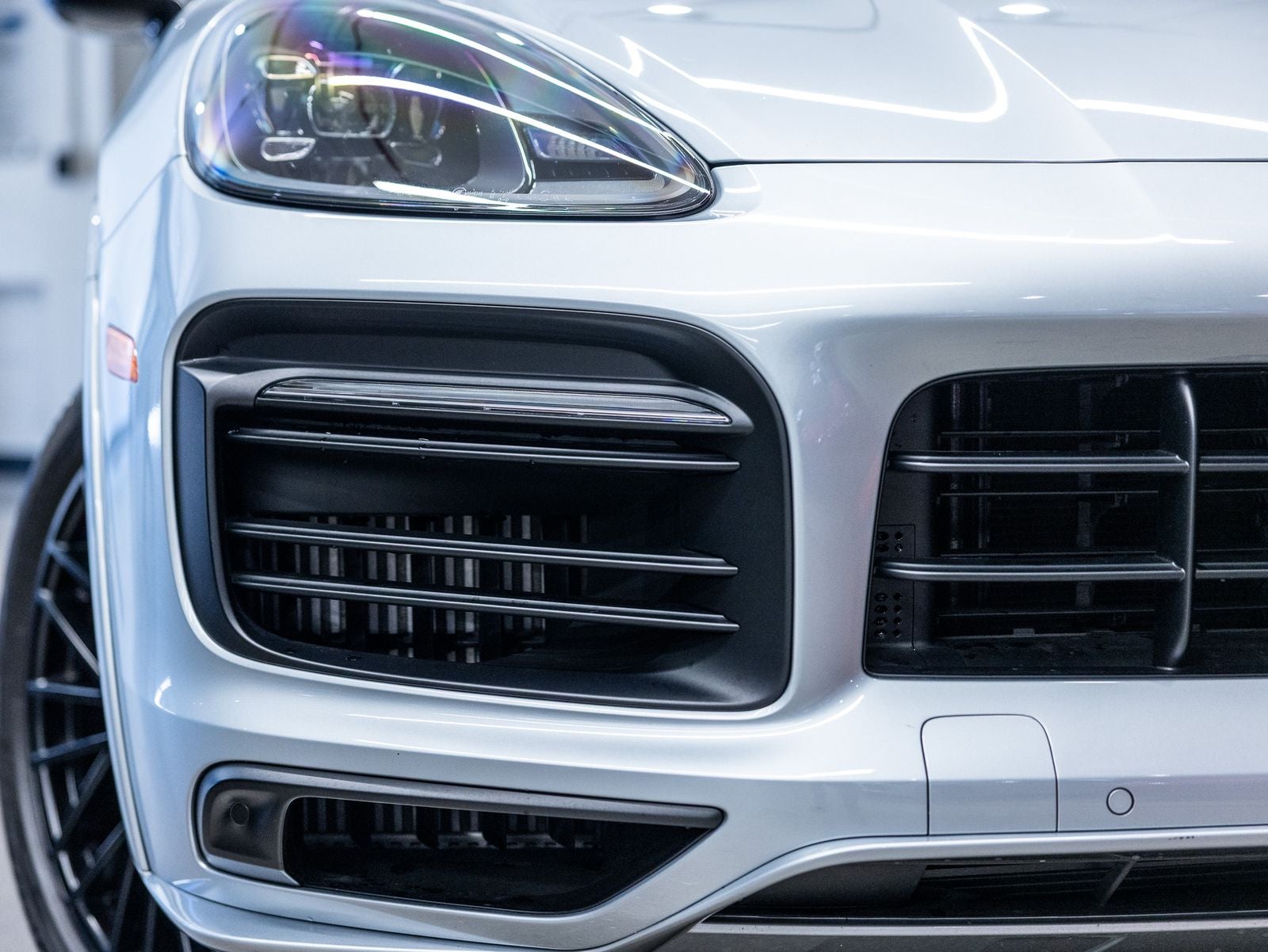 2023 Porsche Cayenne GTS
