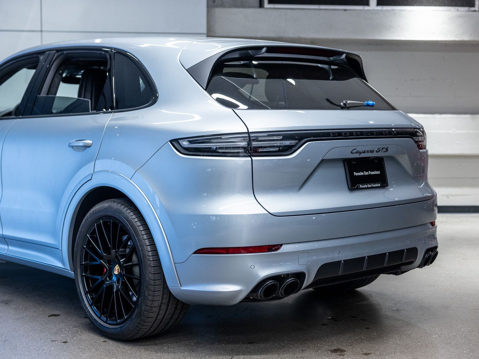 2023 Porsche Cayenne GTS