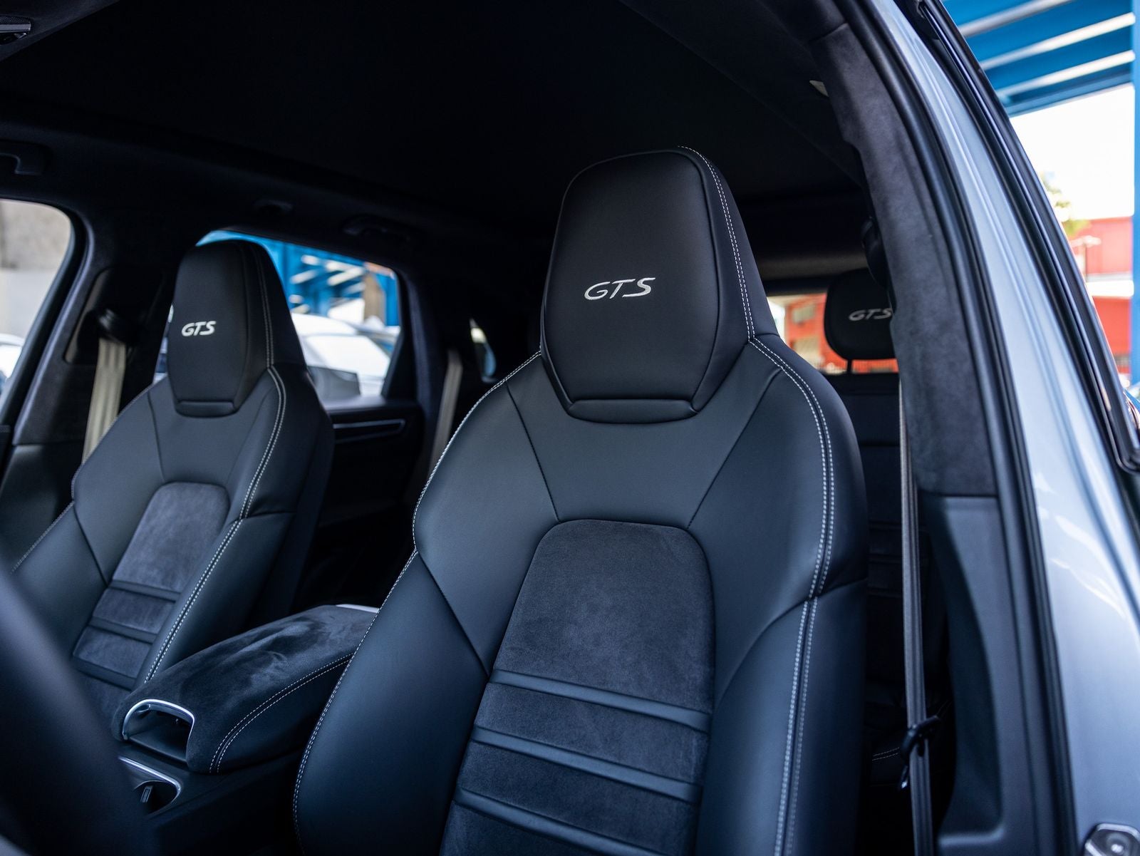 2023 Porsche Cayenne GTS