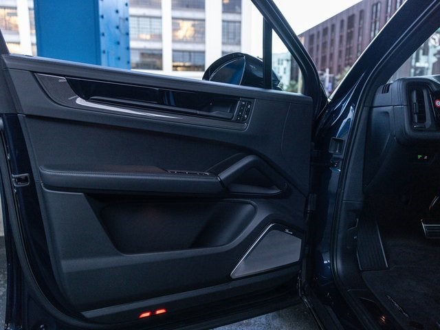 2026 Porsche Cayenne Cayenne GTS