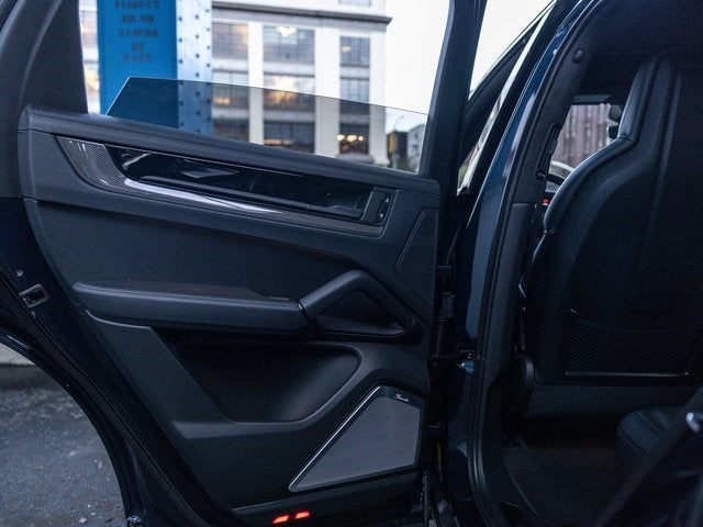 2026 Porsche Cayenne Cayenne GTS