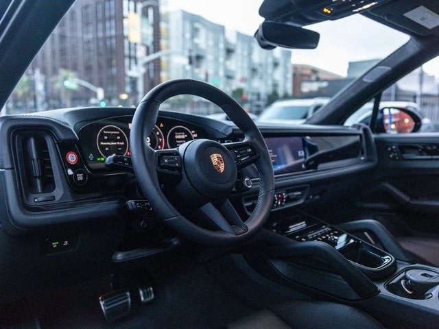 2026 Porsche Cayenne Cayenne GTS