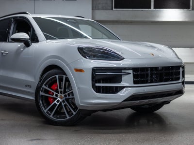 2026 Porsche Cayenne Cayenne GTS