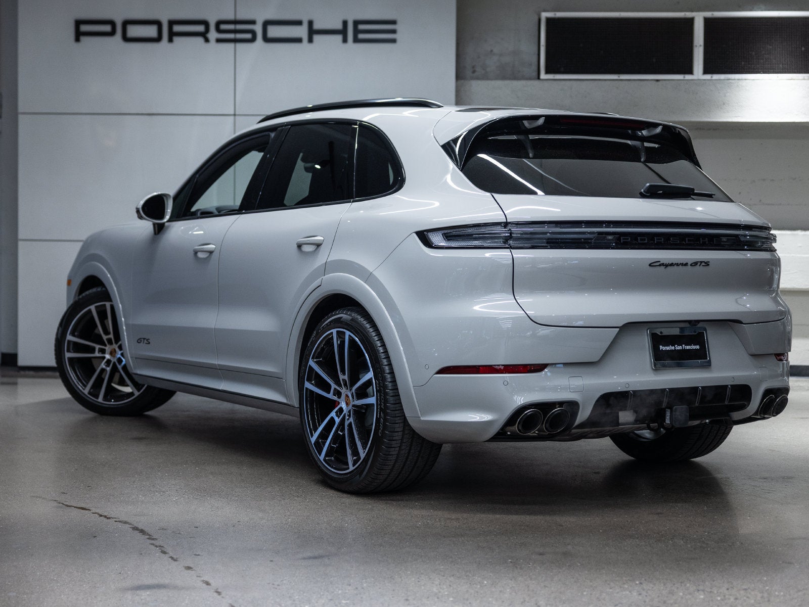 2026 Porsche Cayenne Cayenne GTS