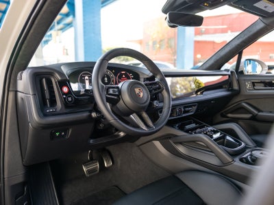 2026 Porsche Cayenne Cayenne GTS