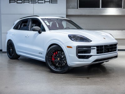 2026 Porsche Cayenne GTS