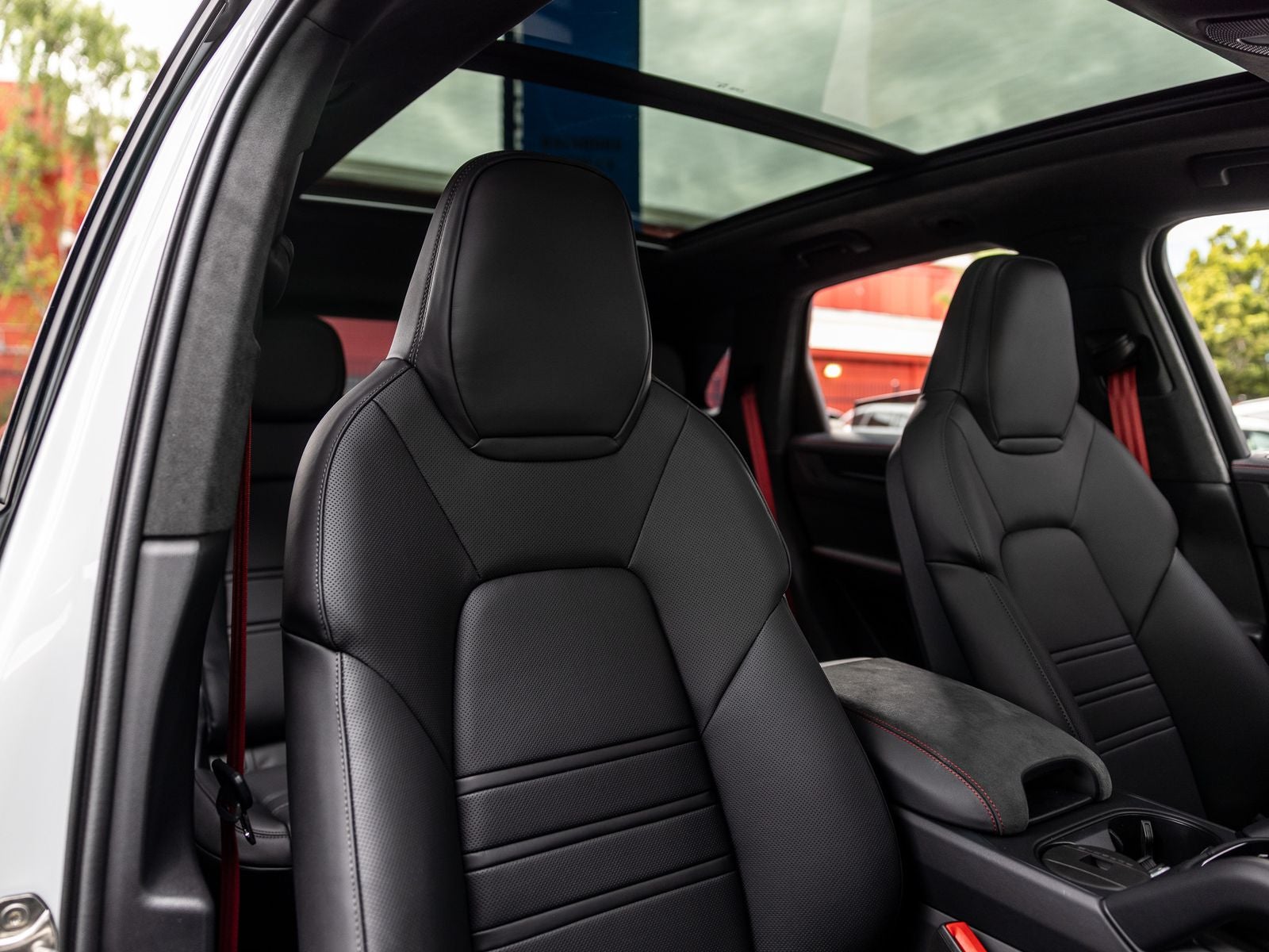 2026 Porsche Cayenne GTS