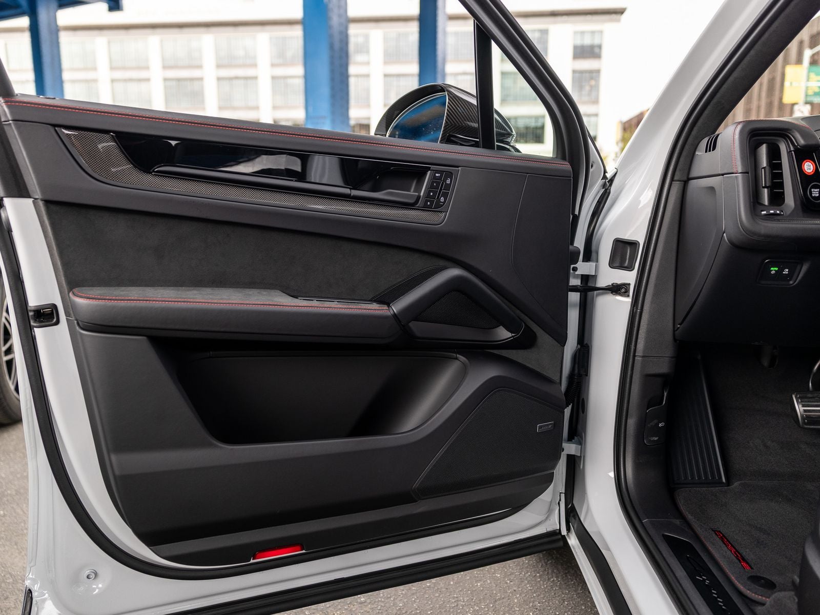 2026 Porsche Cayenne GTS