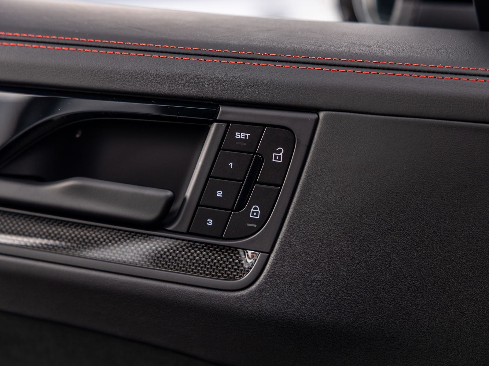2026 Porsche Cayenne GTS