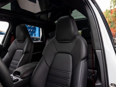 2026 Porsche Cayenne GTS