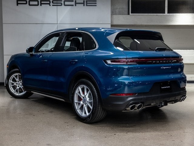 2024 Porsche Cayenne Cayenne S (MY24)