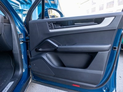 2024 Porsche Cayenne Cayenne S (MY24)