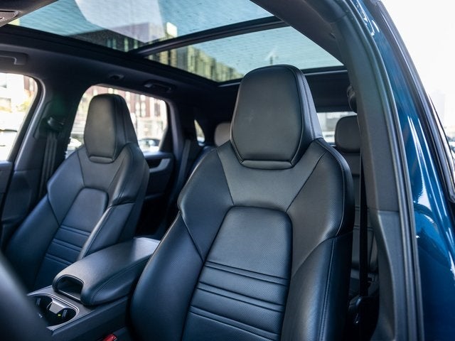 2024 Porsche Cayenne Cayenne S (MY24)