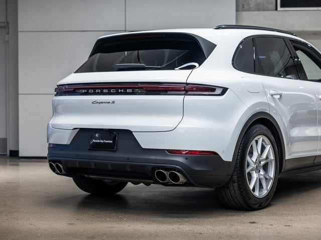 2025 Porsche Cayenne Cayenne S