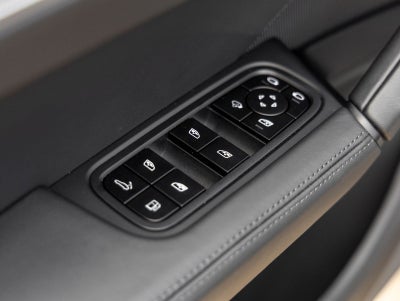 2026 Porsche Cayenne Cayenne S E-Hybrid