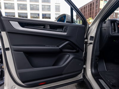 2026 Porsche Cayenne Coupe