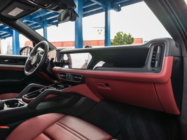 2025 Porsche Cayenne Cayenne Coupe