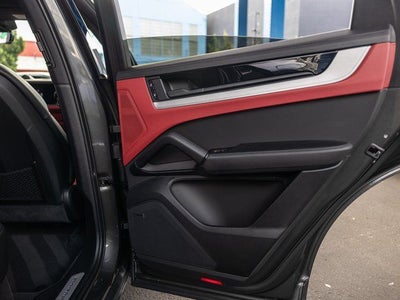 2025 Porsche Cayenne Cayenne Coupe