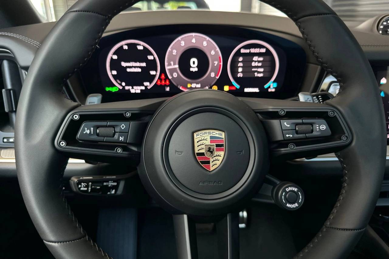 2025 Porsche Cayenne Cayenne Coupe