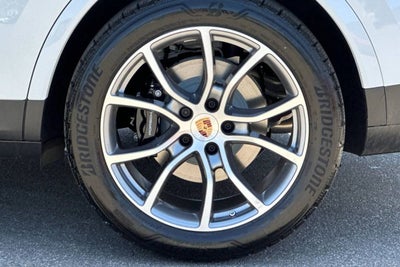 2025 Porsche Cayenne Cayenne Coupe