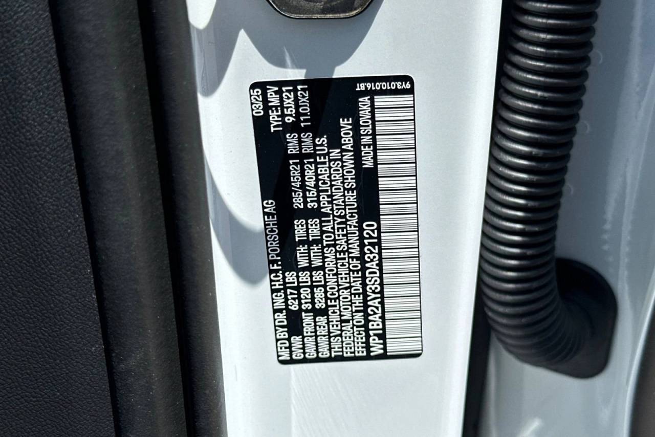 2025 Porsche Cayenne Cayenne Coupe