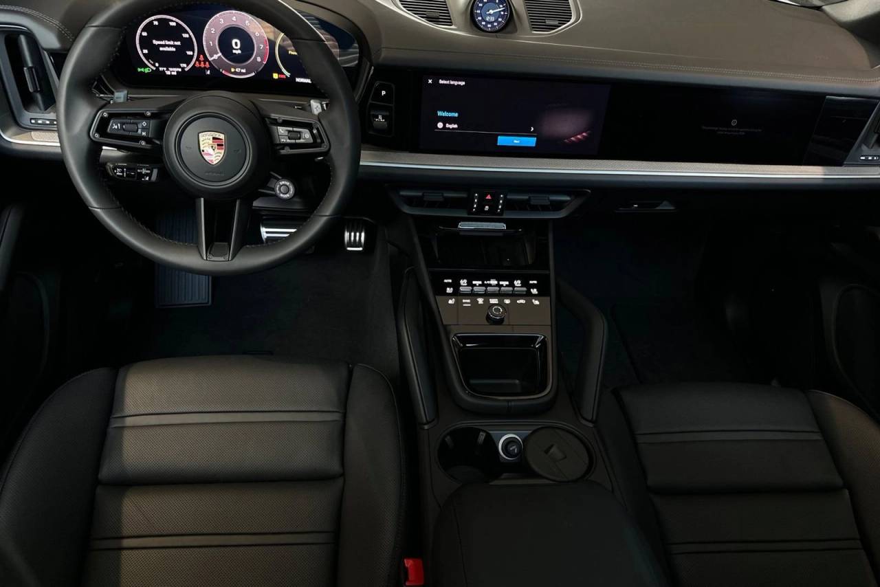 2025 Porsche Cayenne Cayenne Coupe