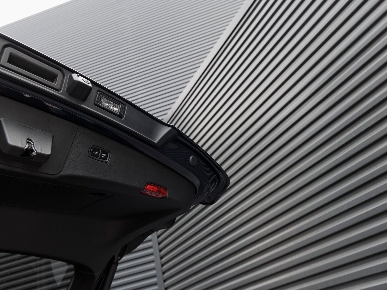 2025 Porsche Cayenne Coupe Base