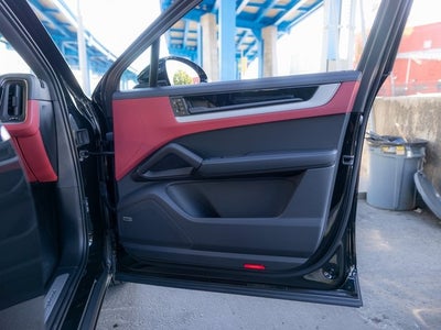 2026 Porsche Cayenne Cayenne Coupe