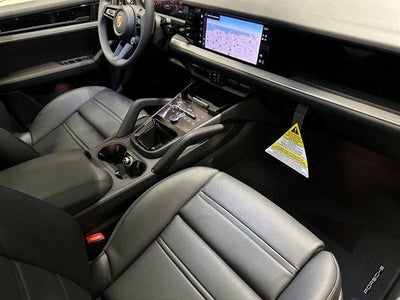 2025 Porsche Cayenne Cayenne Coupe