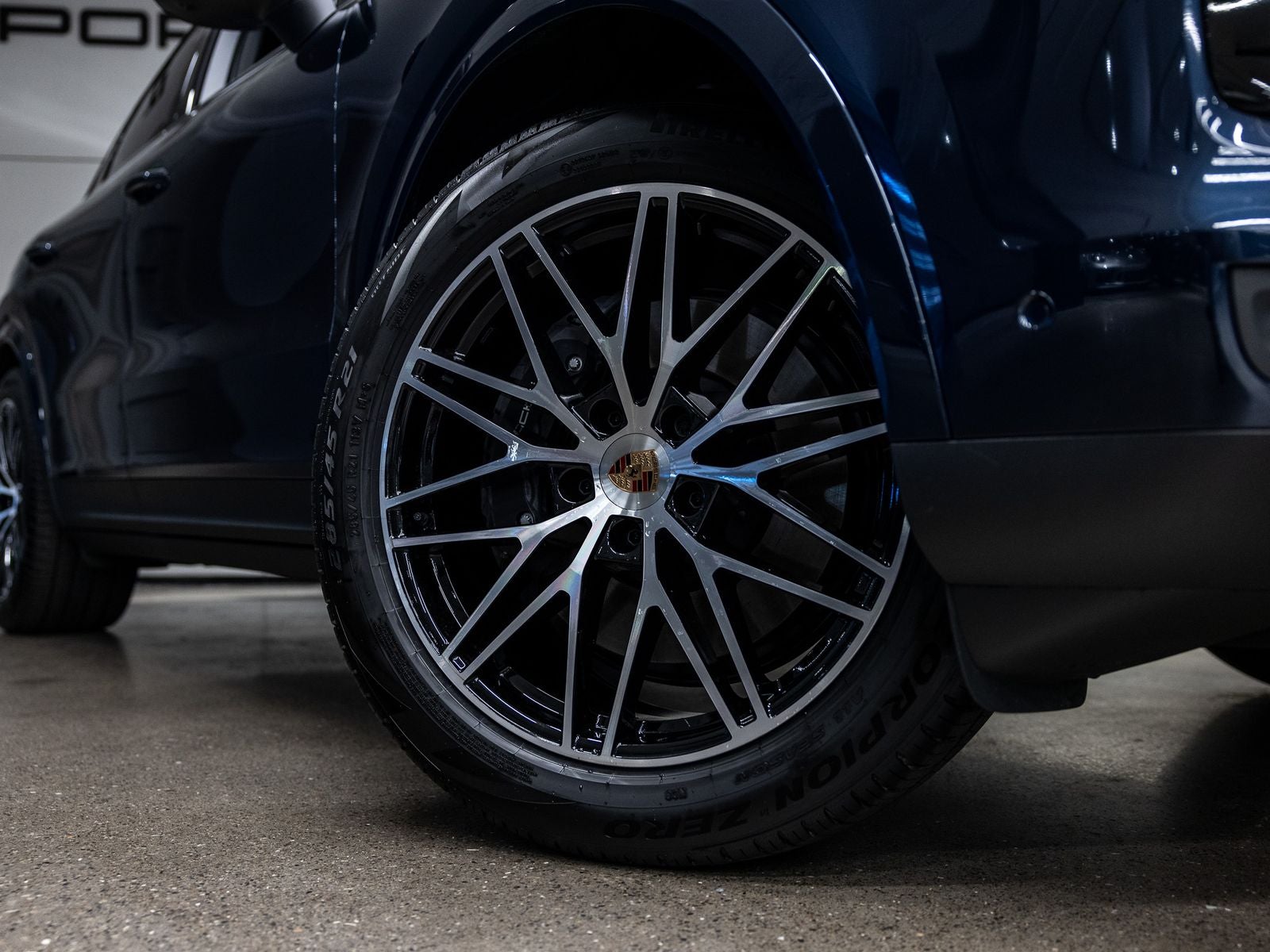 2025 Porsche Cayenne Coupe