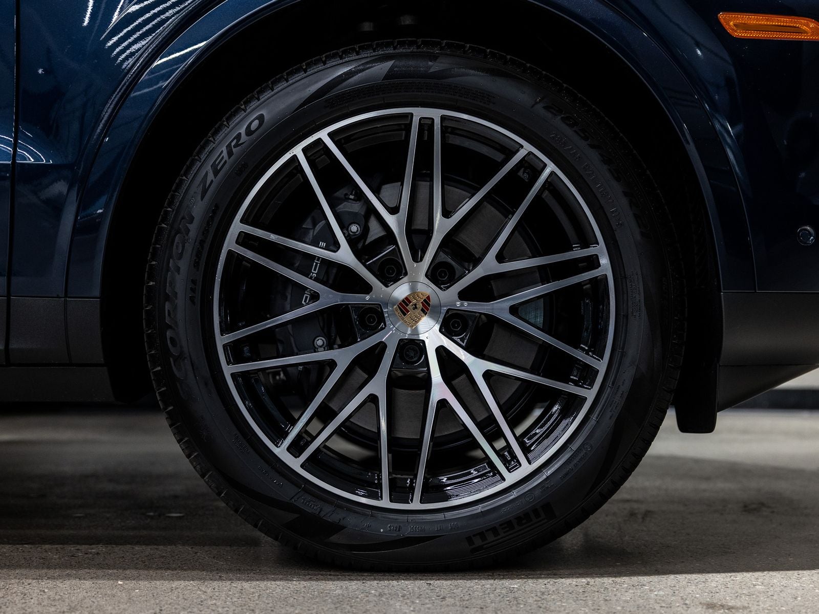 2025 Porsche Cayenne Coupe