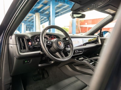 2025 Porsche Cayenne Coupe